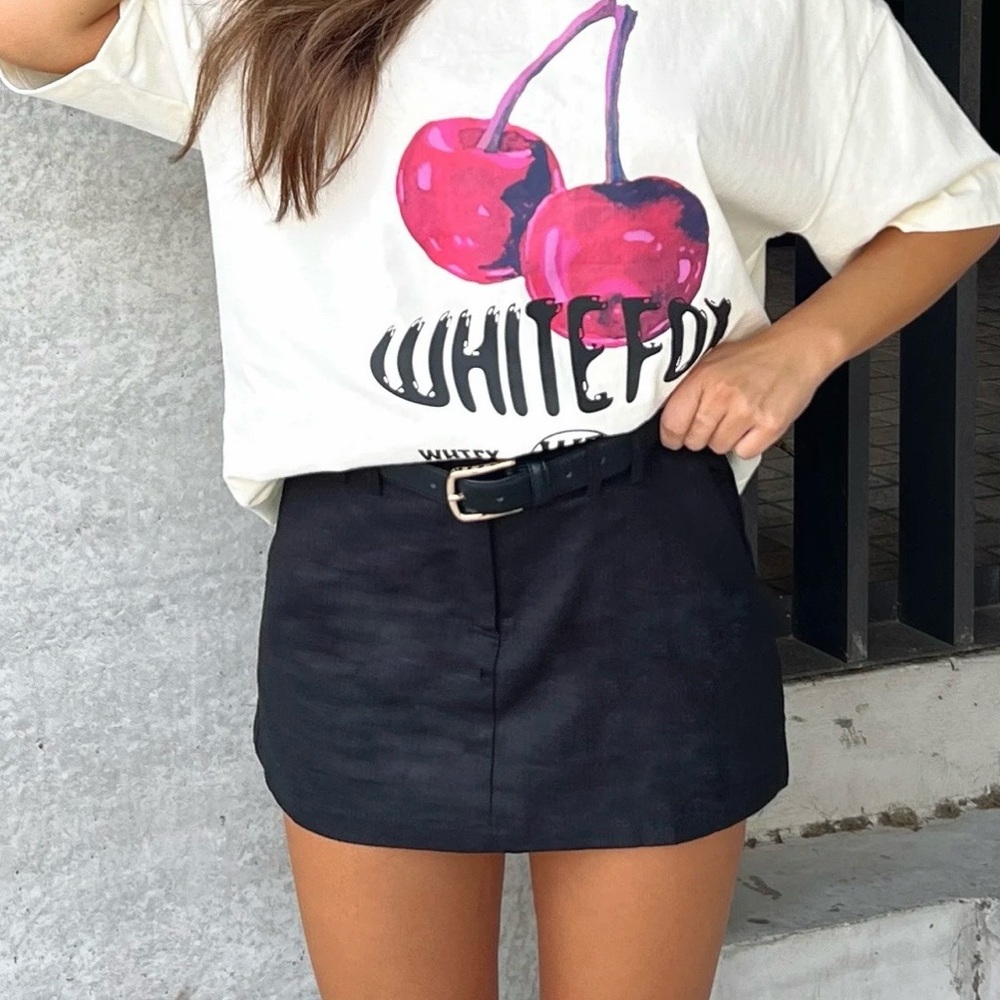 White fox linen skirt